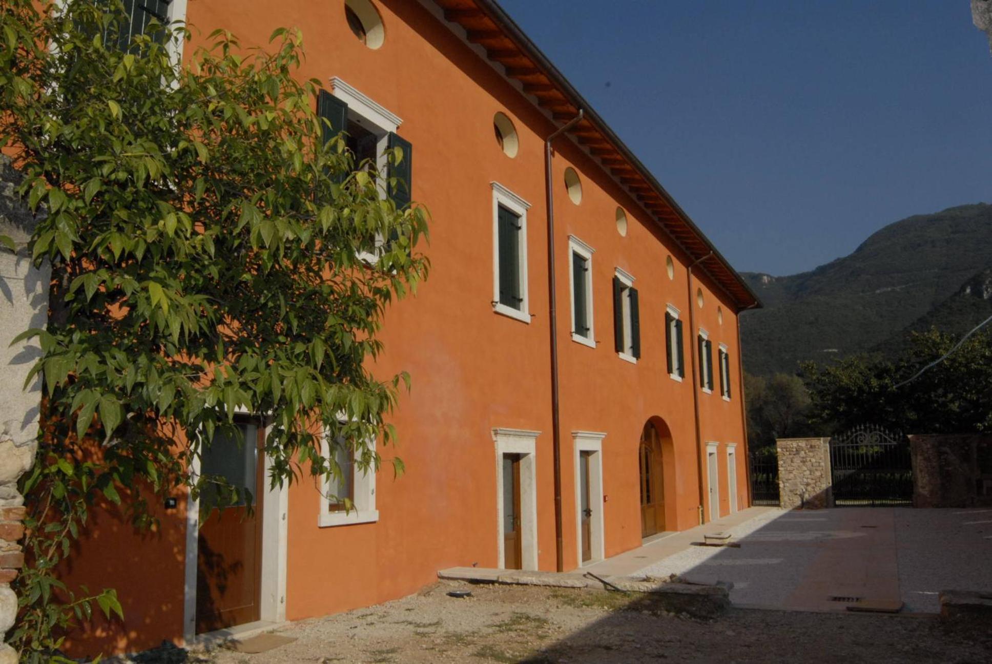 Agriturismo Al Palazzo Rivalta di Brentino Dış mekan fotoğraf