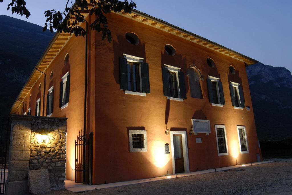 Agriturismo Al Palazzo Rivalta di Brentino Dış mekan fotoğraf